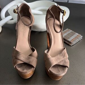 JESSICA SIMPSON Nikki Coffee Veronica Suede Wedge Heels Size 37B